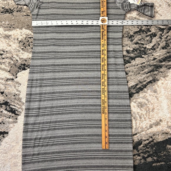 LuLaRoe Julia Fitted Midi T-Shirt Dress Women Large Gray Striped Knit Round Neck - Picture 4 of 7